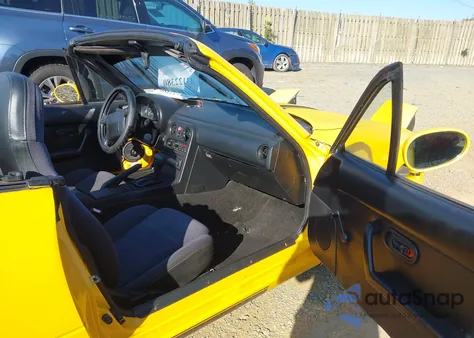 1991 Mazda Mx-5 Miata from USA, damaged, VIN JM1NA3513M1240973